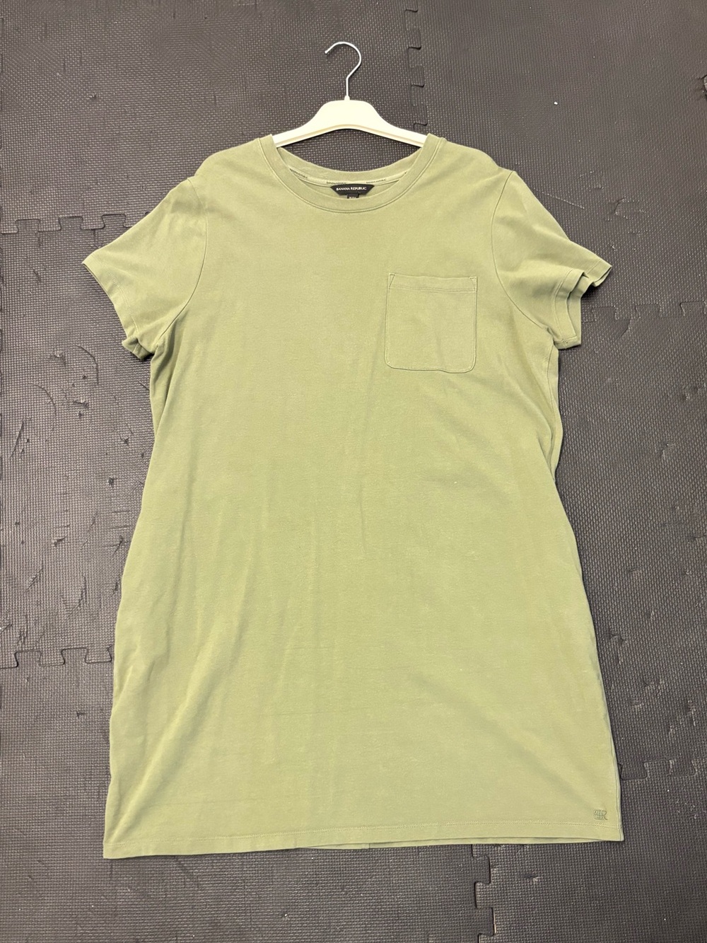 Banana Republic Olive Green Short Sleeve Pocket T-Shirt Dress